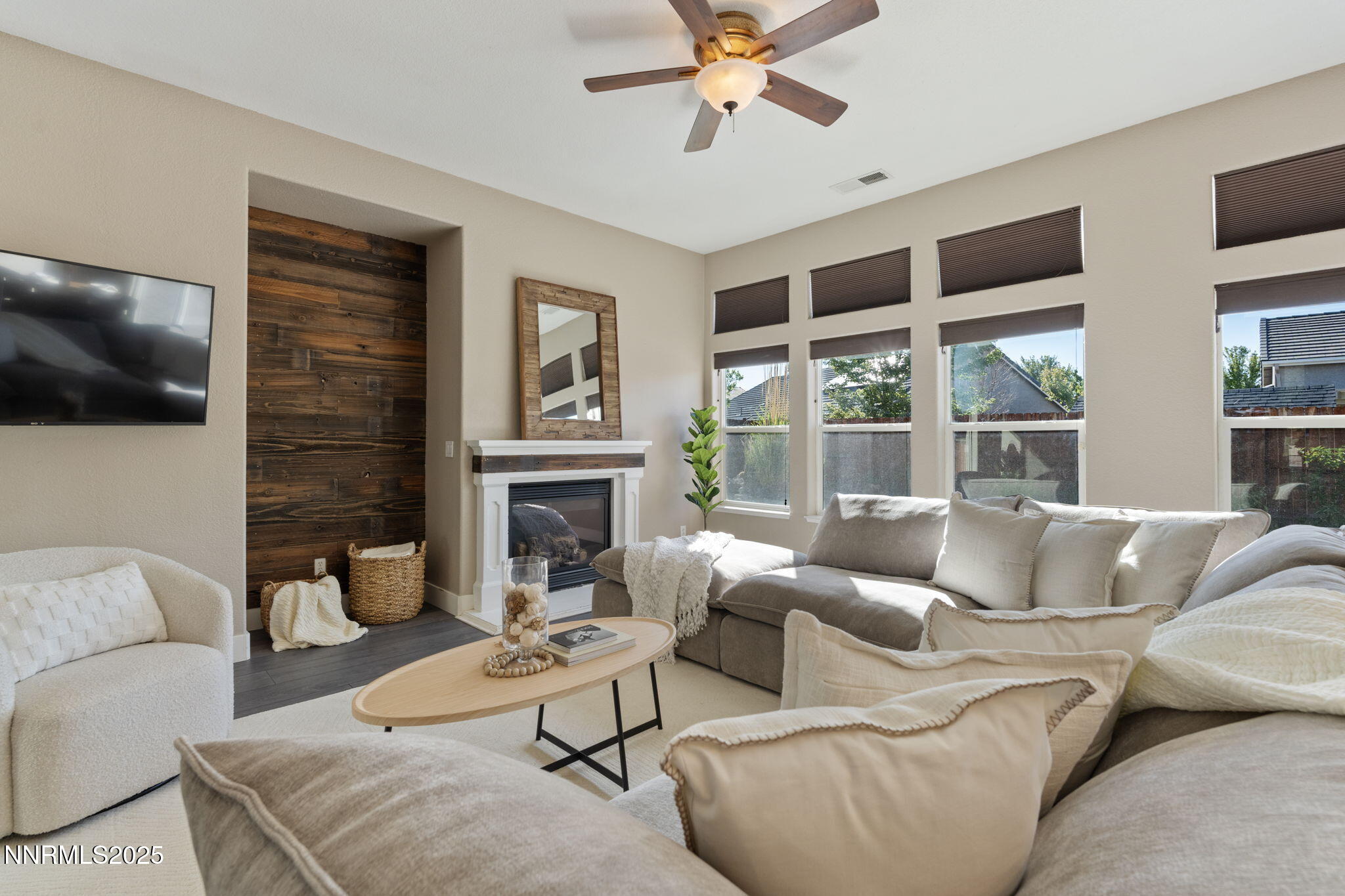 10265 Donnay Court Reno, NV 89521 - Photo 13 of 41 13-web-or-mls-DSC09574