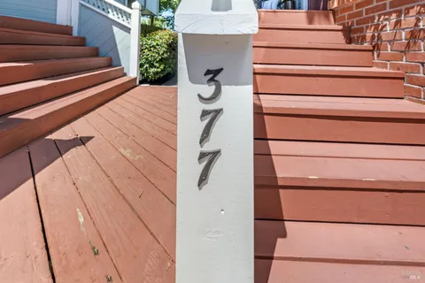 $699,950 | 377 East 2nd Street, Benicia, CA 94510