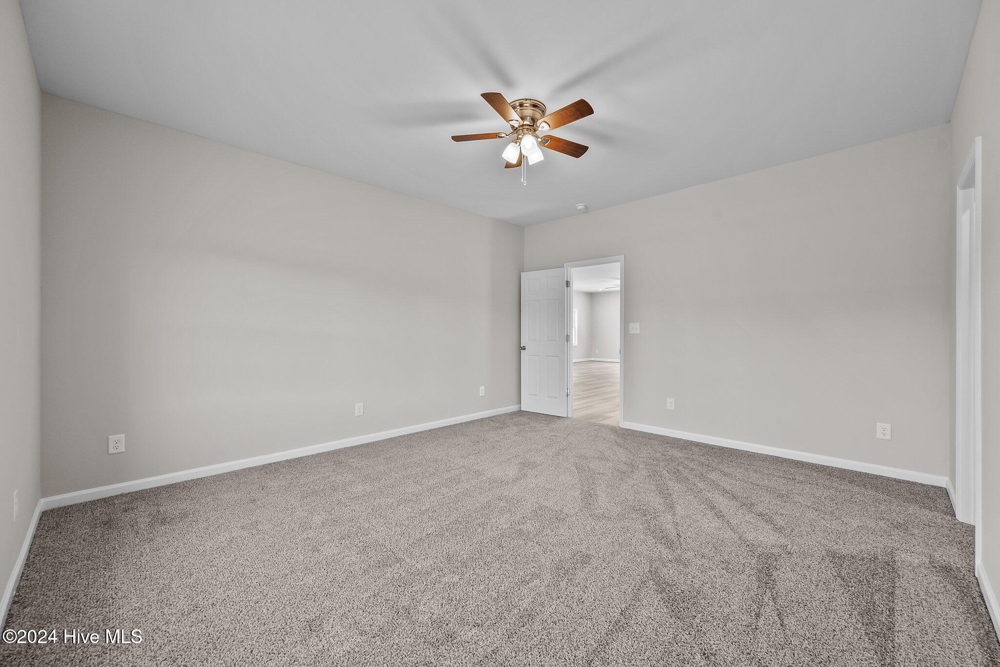 142 Padgett Road Maple Hill, NC 28454 - Photo 26 of 48 21-web-or-mls-_Z721337