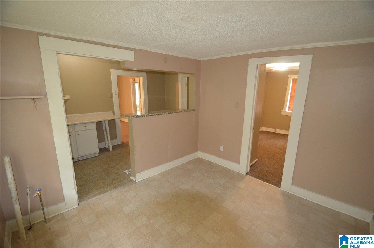 709 30th Street Southwest Birmingham, AL 35211 - Photo 14 of 21