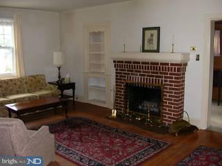 8333 Roberts Road Elkins Park, PA 19027 - Photo 2 of 5 Gallery Image 2