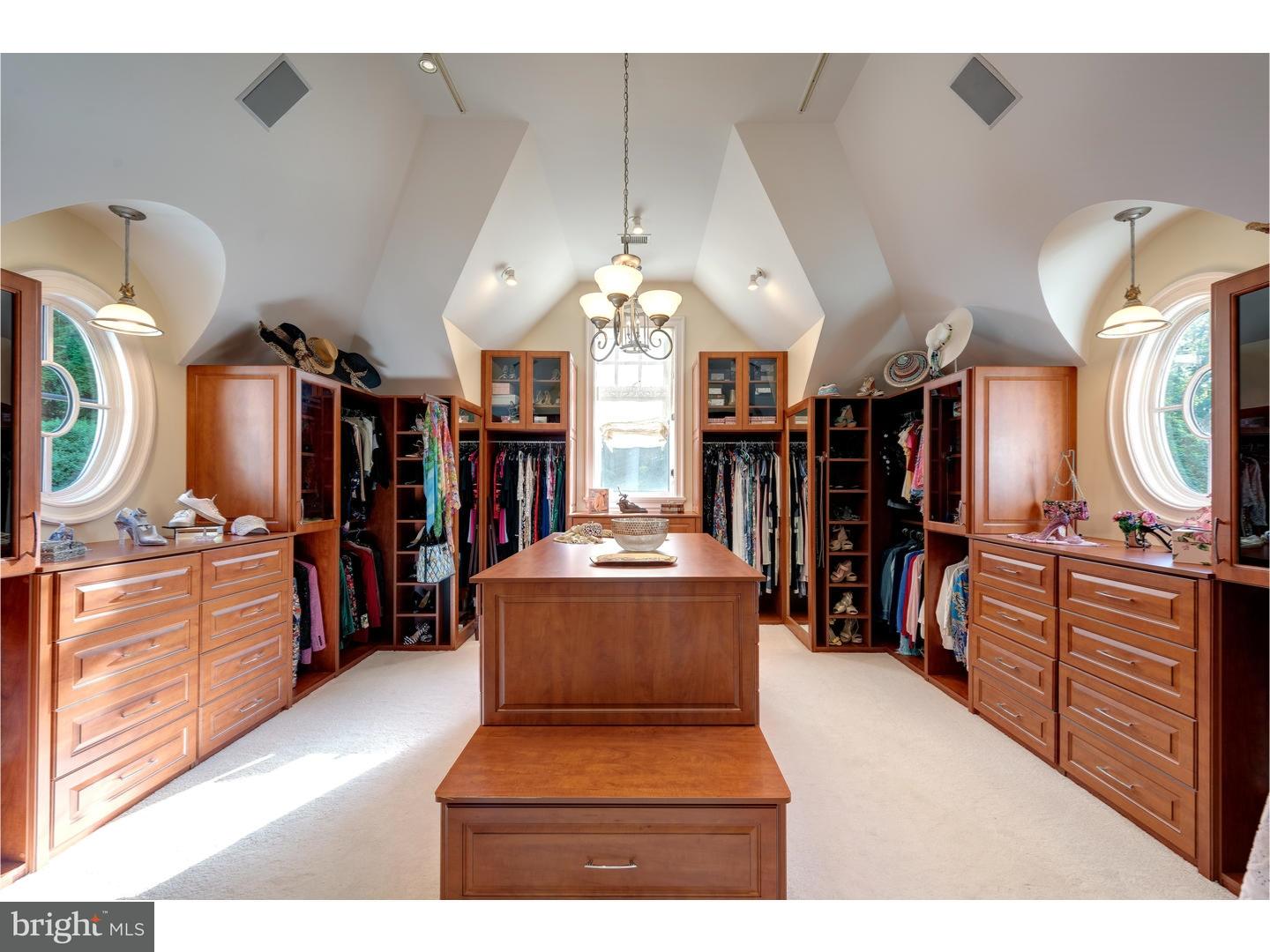 36 Eastwick Road Malvern, PA 19355 - Photo 17 of 25 Walk-in Closet