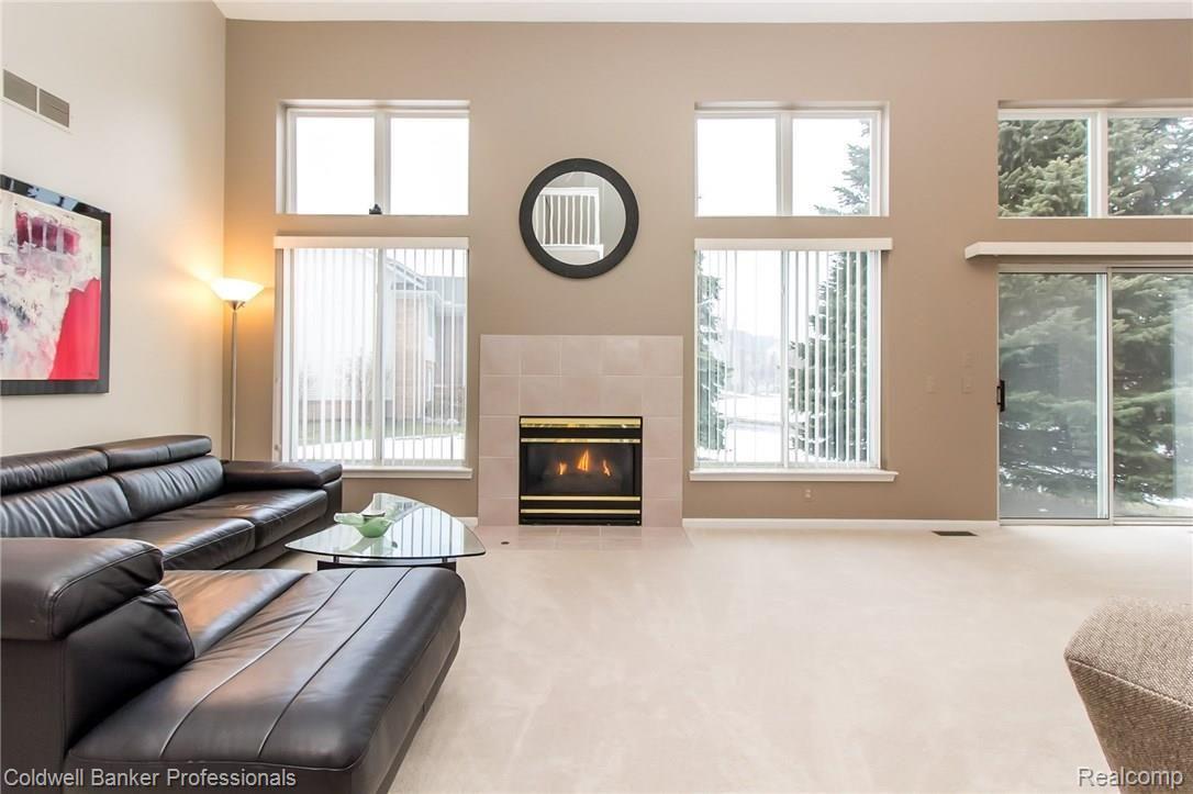 3270 Silverbrook-5.jpg