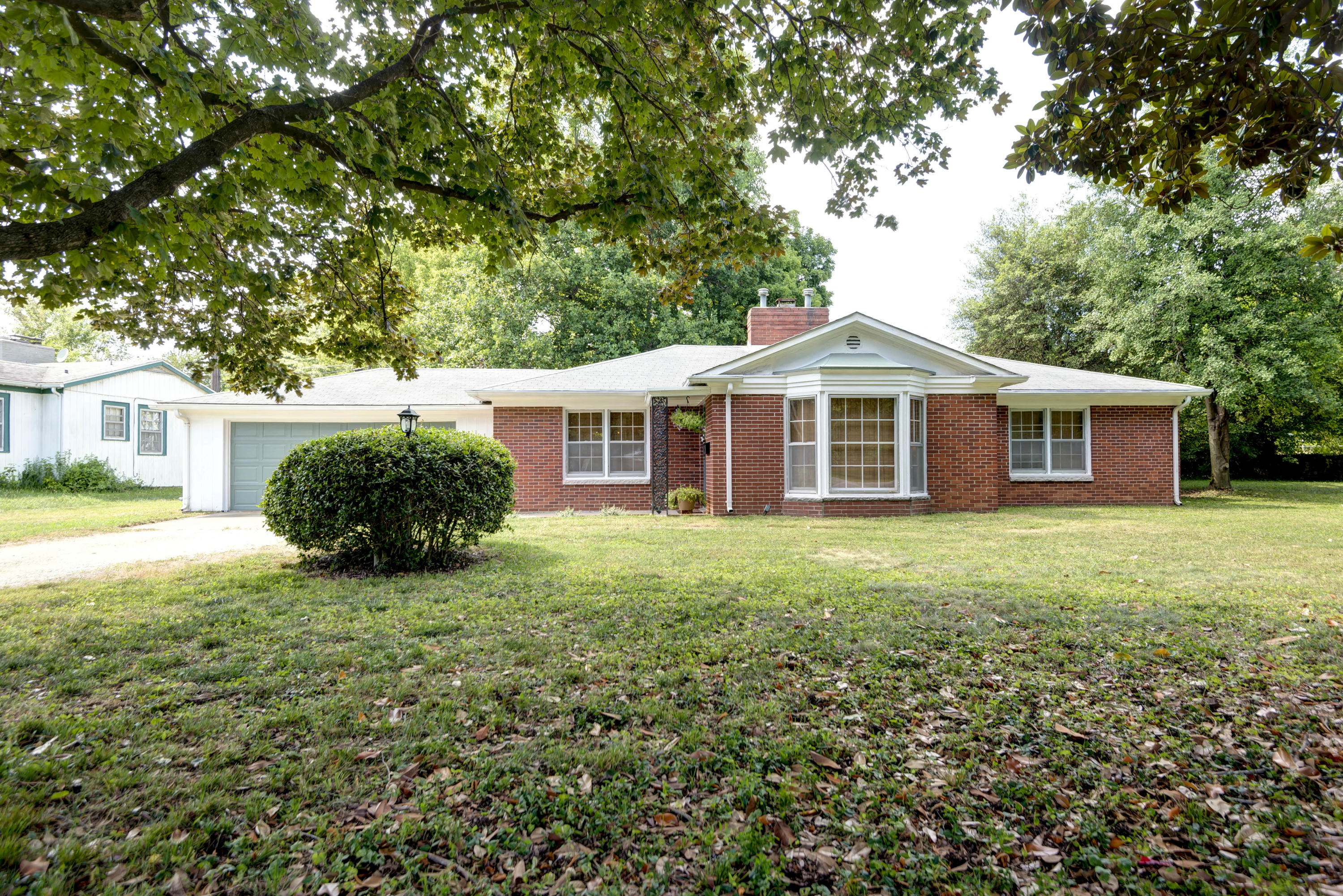 2141 East Wayland Street Springfield, MO 65804 - Photo 1 of 1 Wayland (3)