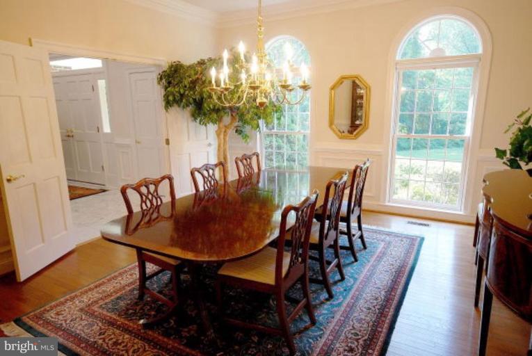 7218 Braddock Road Annandale, VA 22003 - Photo 9 of 30 Dining Room
