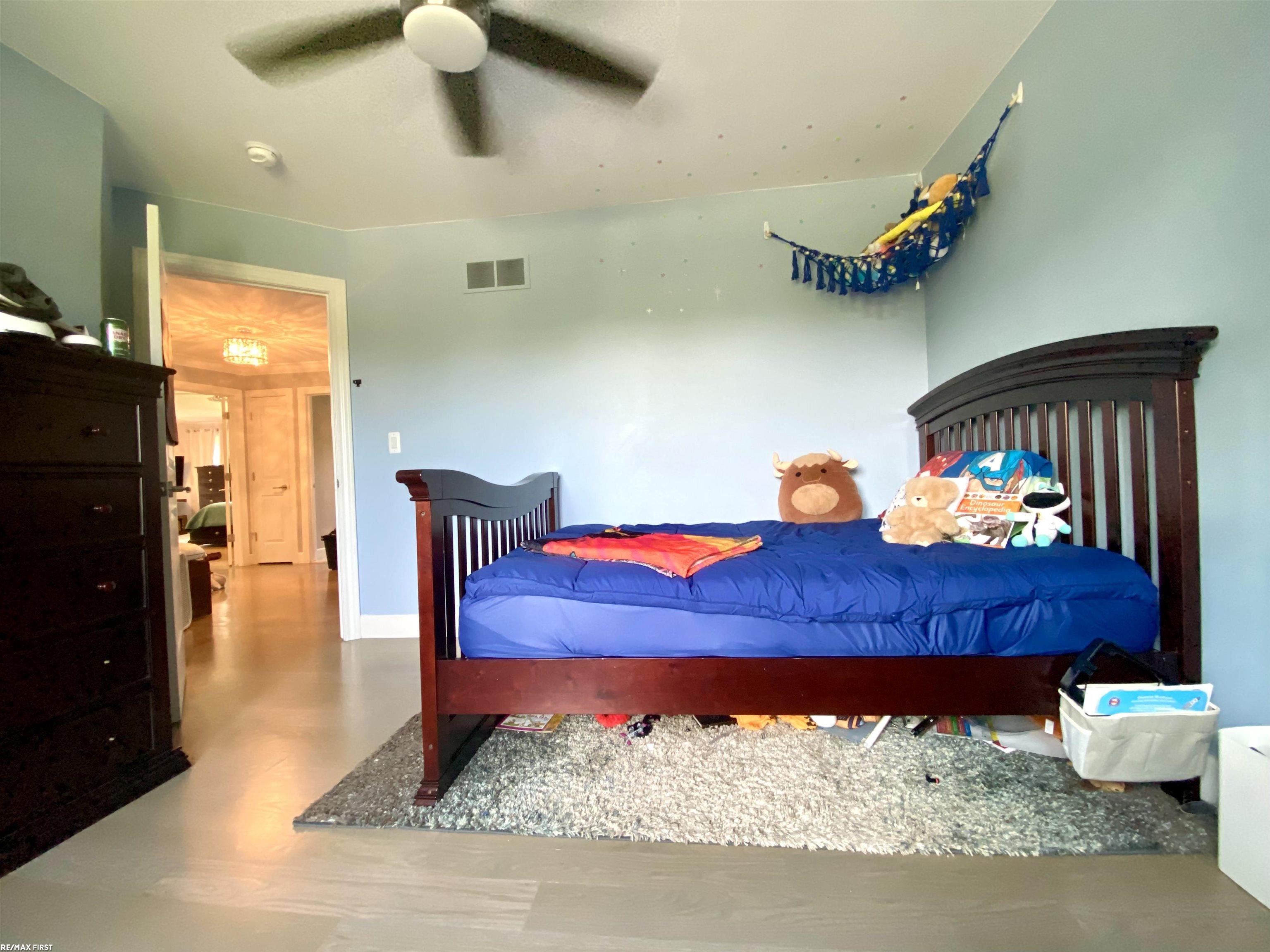850 South Boulevard Rochester, MI 48307 - Photo 38 of 51