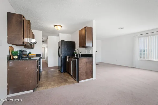 $195,000 | 701 South 38th Avenue, Unit 20, Yakima, WA 98902