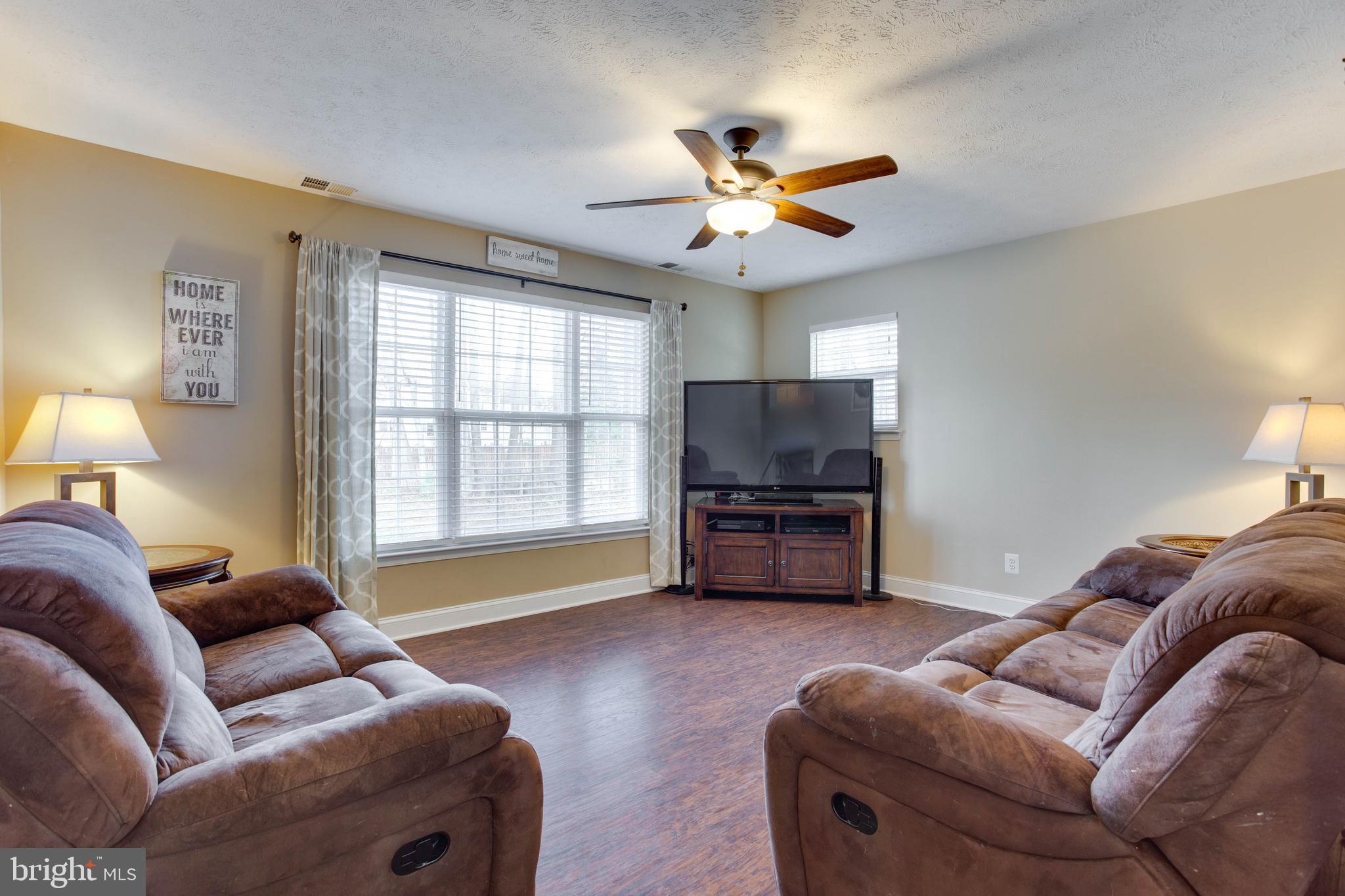 5757 Shady Side Road Churchton, MD 20733 - Photo 7 of 37 Gallery Image 7