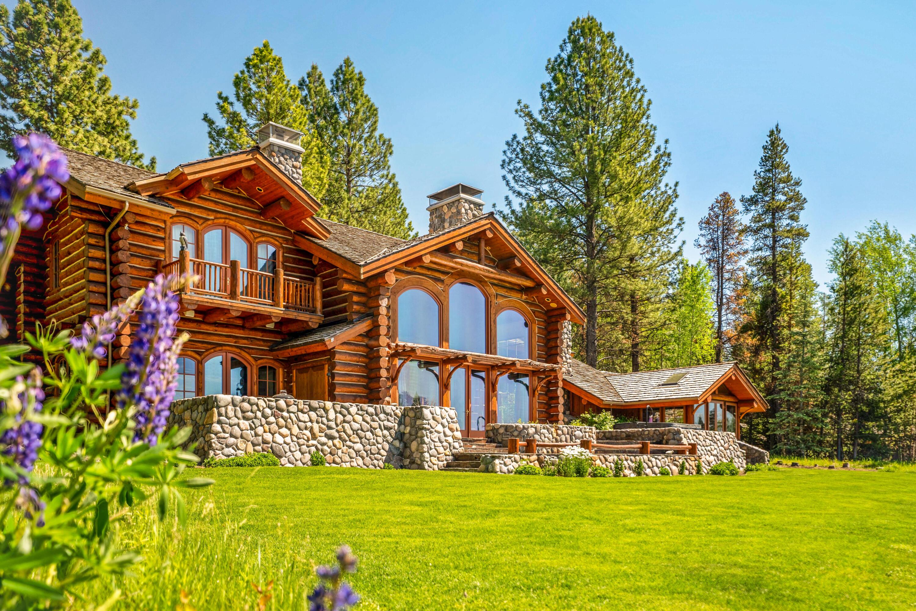 56087 School House Road Bend, OR 97707 - Photo 4 of 52 03