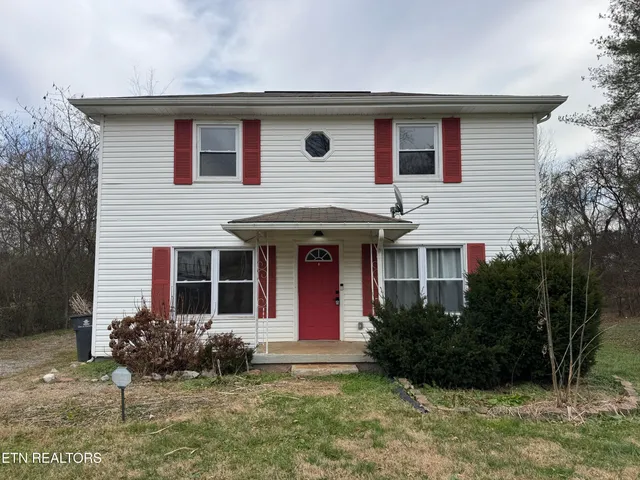 $449,900 | 1924 Sunny Lane, Knoxville, TN 37912