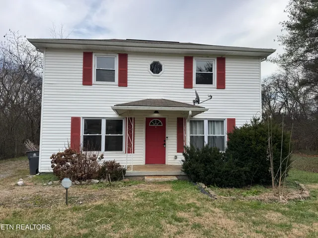 $449,900 | 1924 Sunny Lane, Knoxville, TN 37912