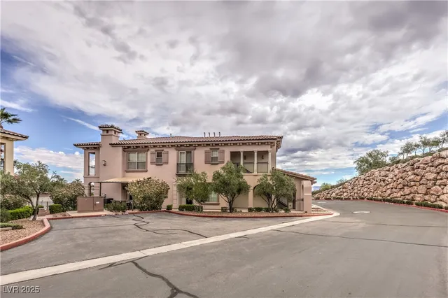 $479,000 | 10 Via Vasari, Unit 3105, Henderson, NV 89011