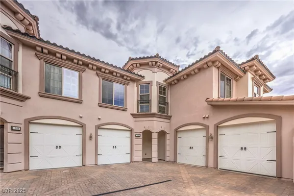 $479,000 | 10 Via Vasari, Unit 3105, Henderson, NV 89011