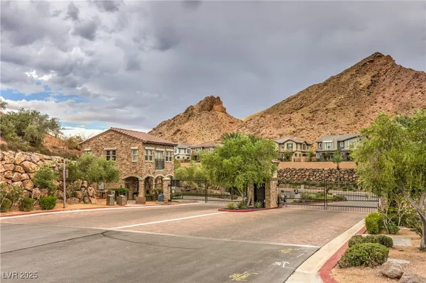$479,000 | 10 Via Vasari, Unit 3105, Henderson, NV 89011