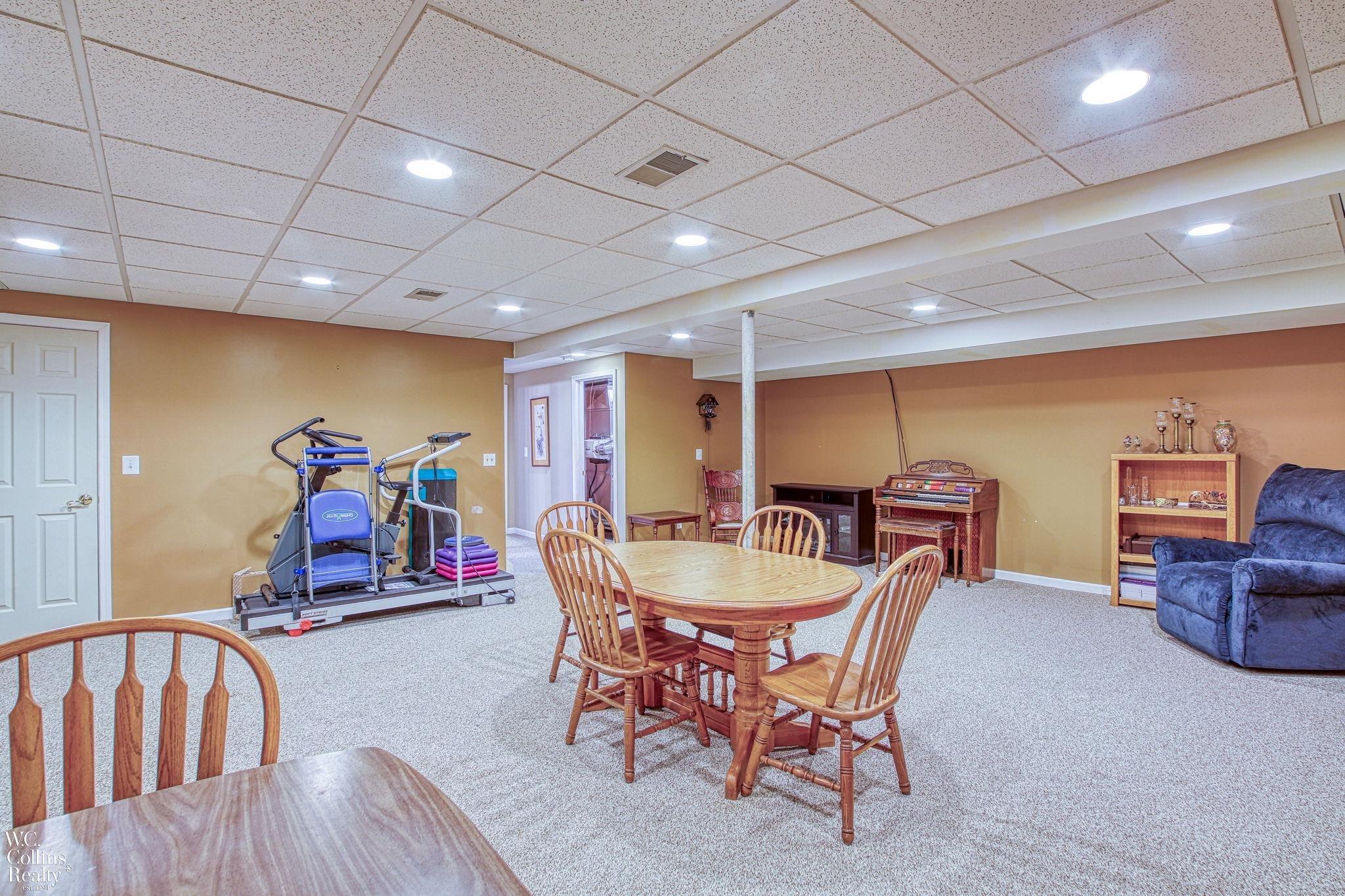 541 Victoria Lane Romeo, MI 48065 - Photo 19 of 31 50138913-389083fd-b620-4082-8b01-698c12194dd8.JPG