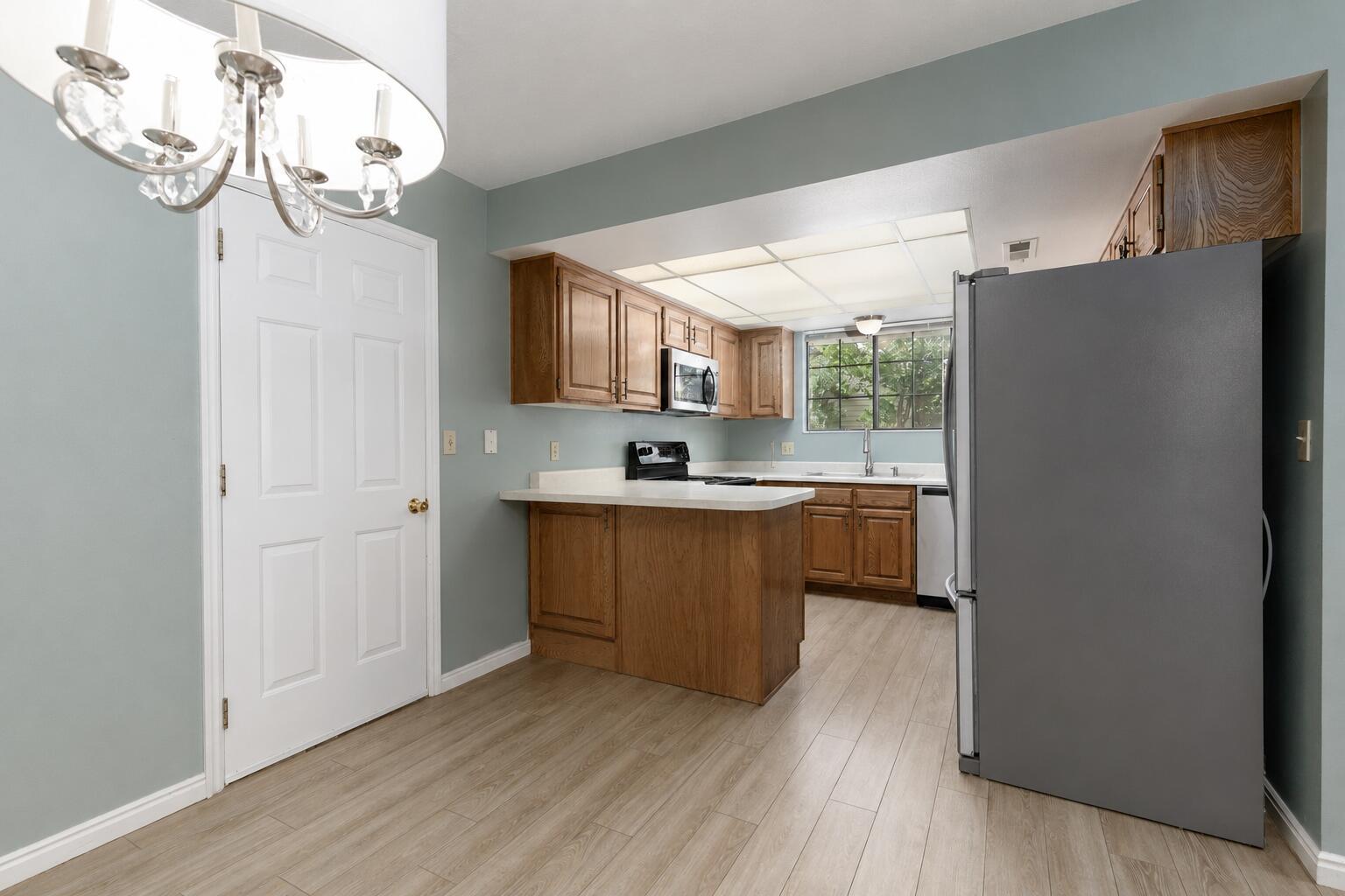 55 West 400th Street South, Unit 15 St. George, UT 84770 - Photo 6 of 16 Sun town kitchen