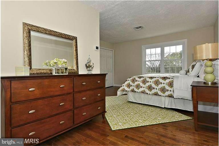 27558 St Michaels Road Easton, MD 21601 - Photo 14 of 30 Bedroom