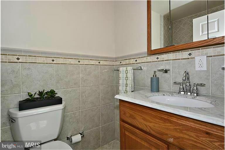 27558 St Michaels Road Easton, MD 21601 - Photo 20 of 30 Bath