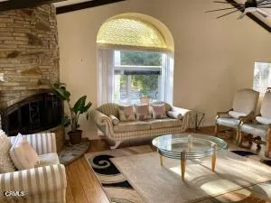 $3,600 | 718 South La Luna Avenue, Ojai, CA 93023