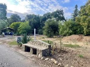 $3,600 | 718 South La Luna Avenue, Ojai, CA 93023