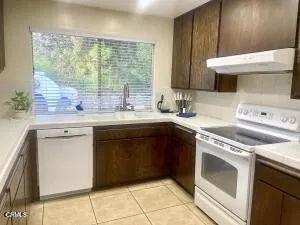 $3,600 | 718 South La Luna Avenue, Ojai, CA 93023