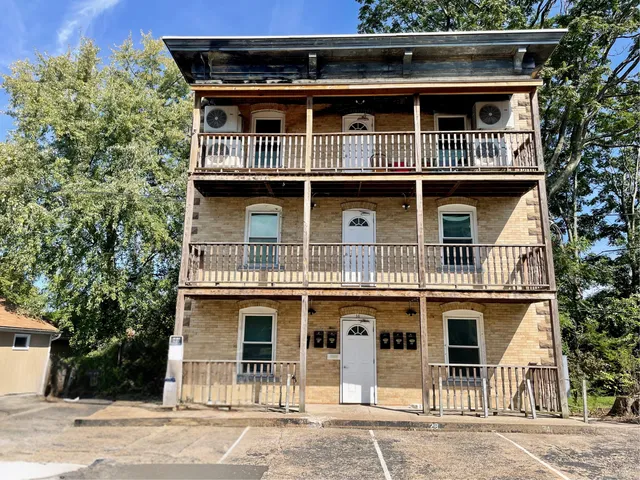 $1,450 | 14 Dwight Street, Unit 1A, Bristol, CT 06010