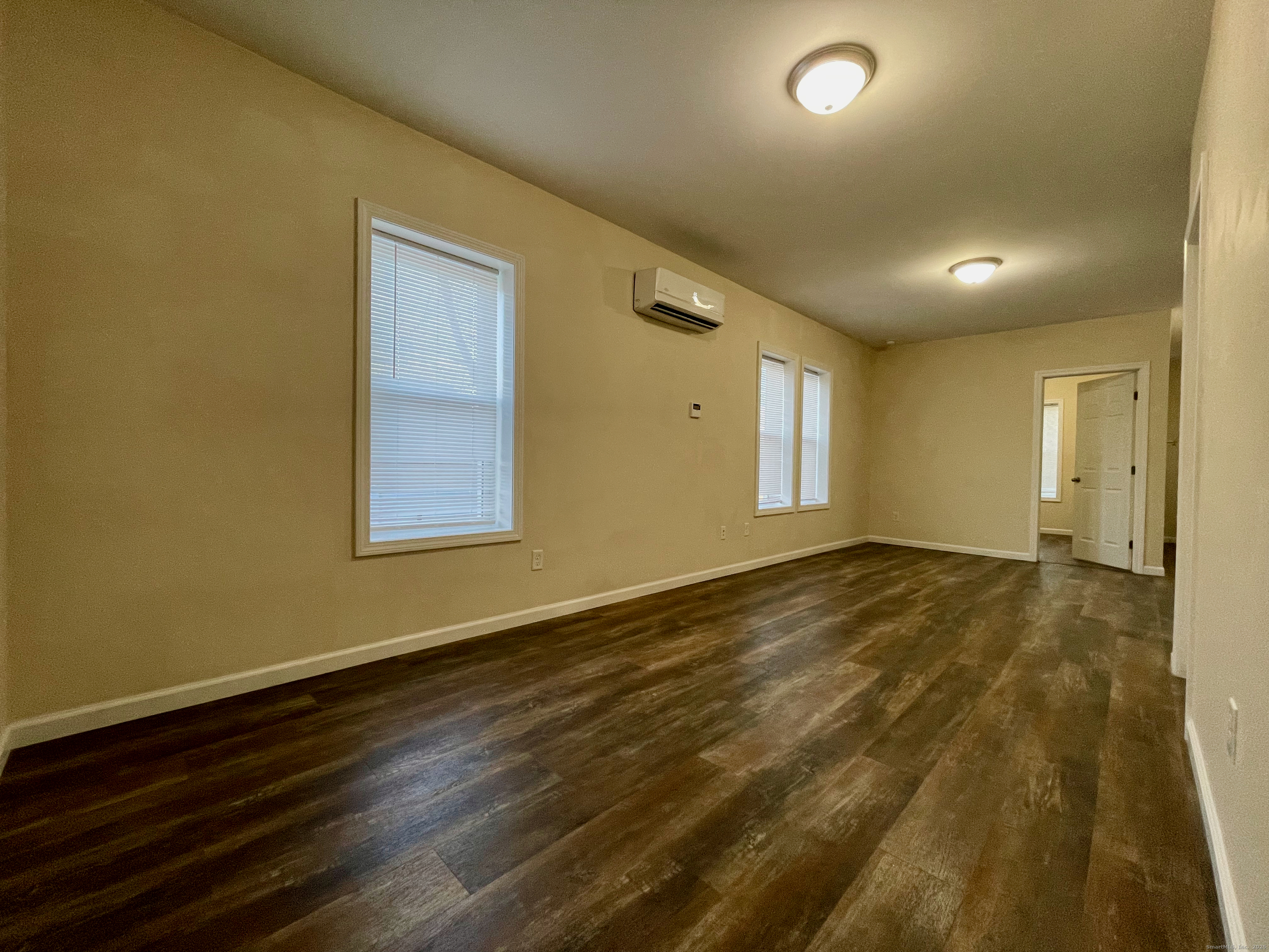 14 Dwight Street, Unit 1A Bristol, CT 06010 - Photo 2 of 16