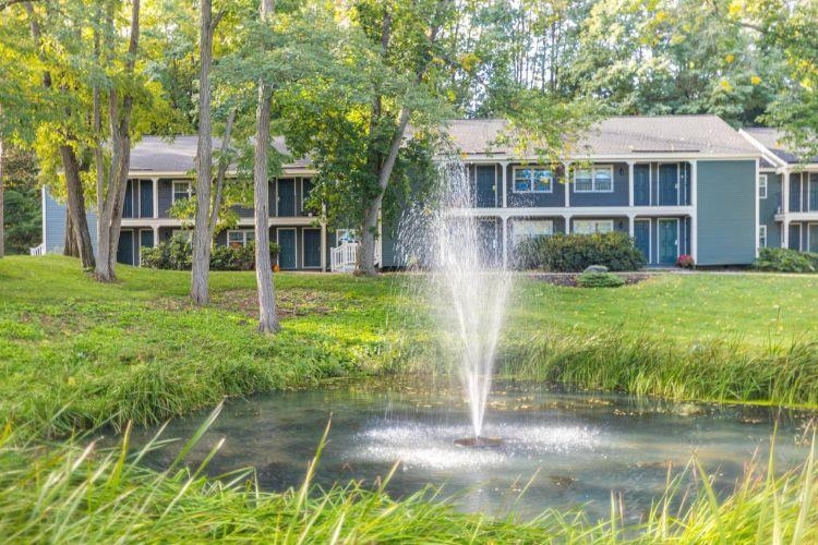 158 Cricket Brook Dover, NH 03820 - Photo 1 of 18