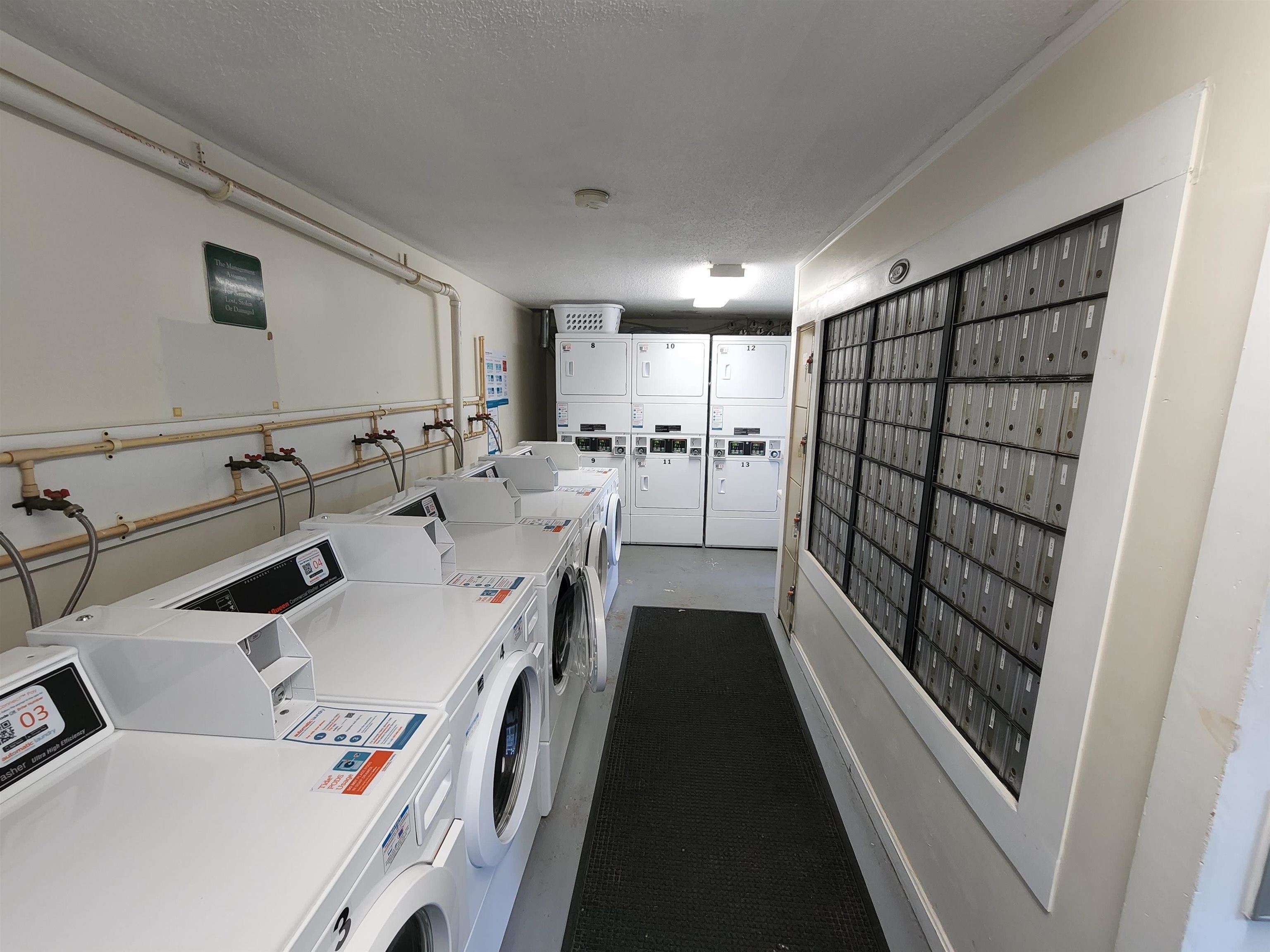 158 Cricket Brook Dover, NH 03820 - Photo 3 of 18