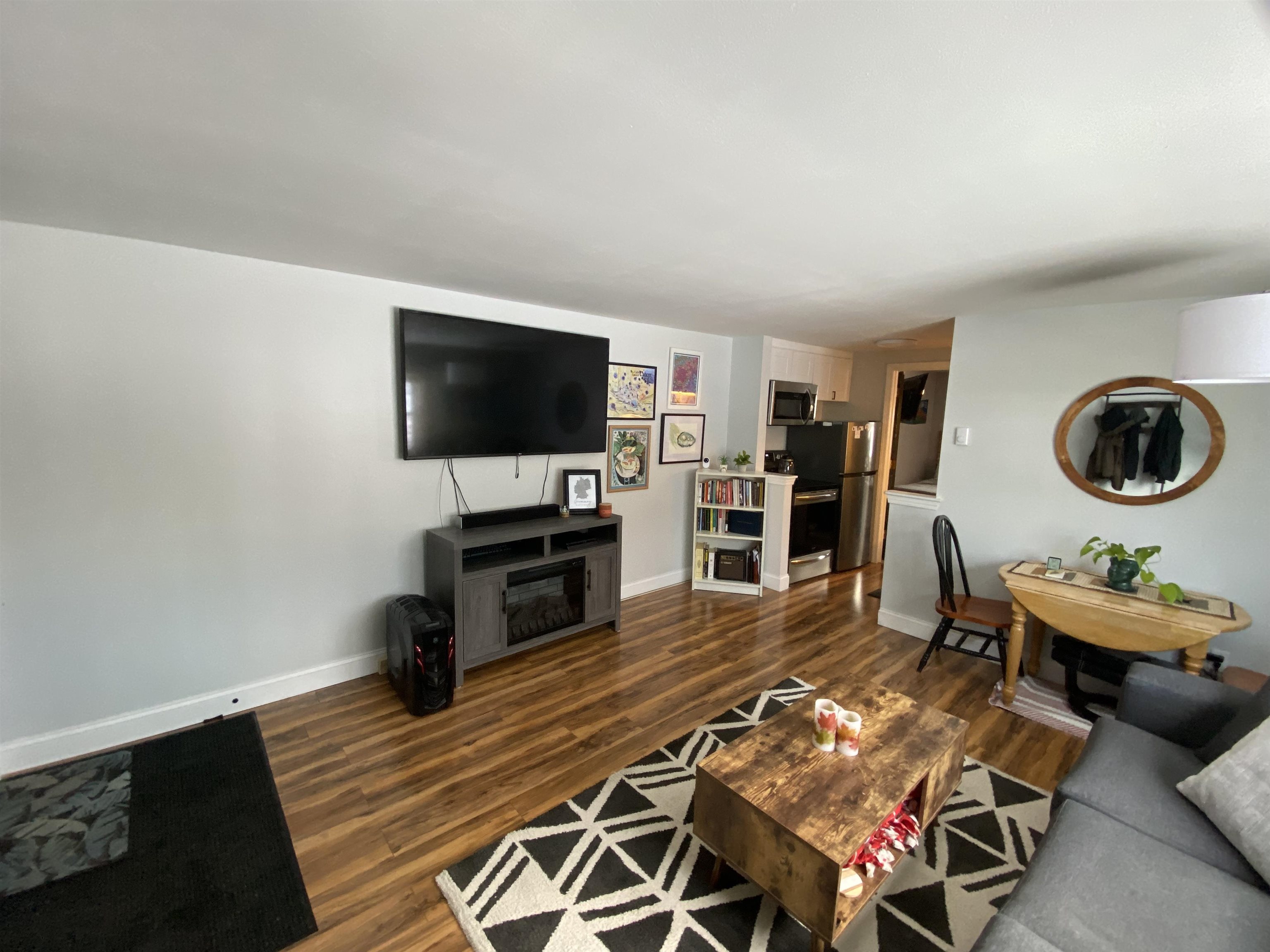 158 Cricket Brook Dover, NH 03820 - Photo 6 of 18