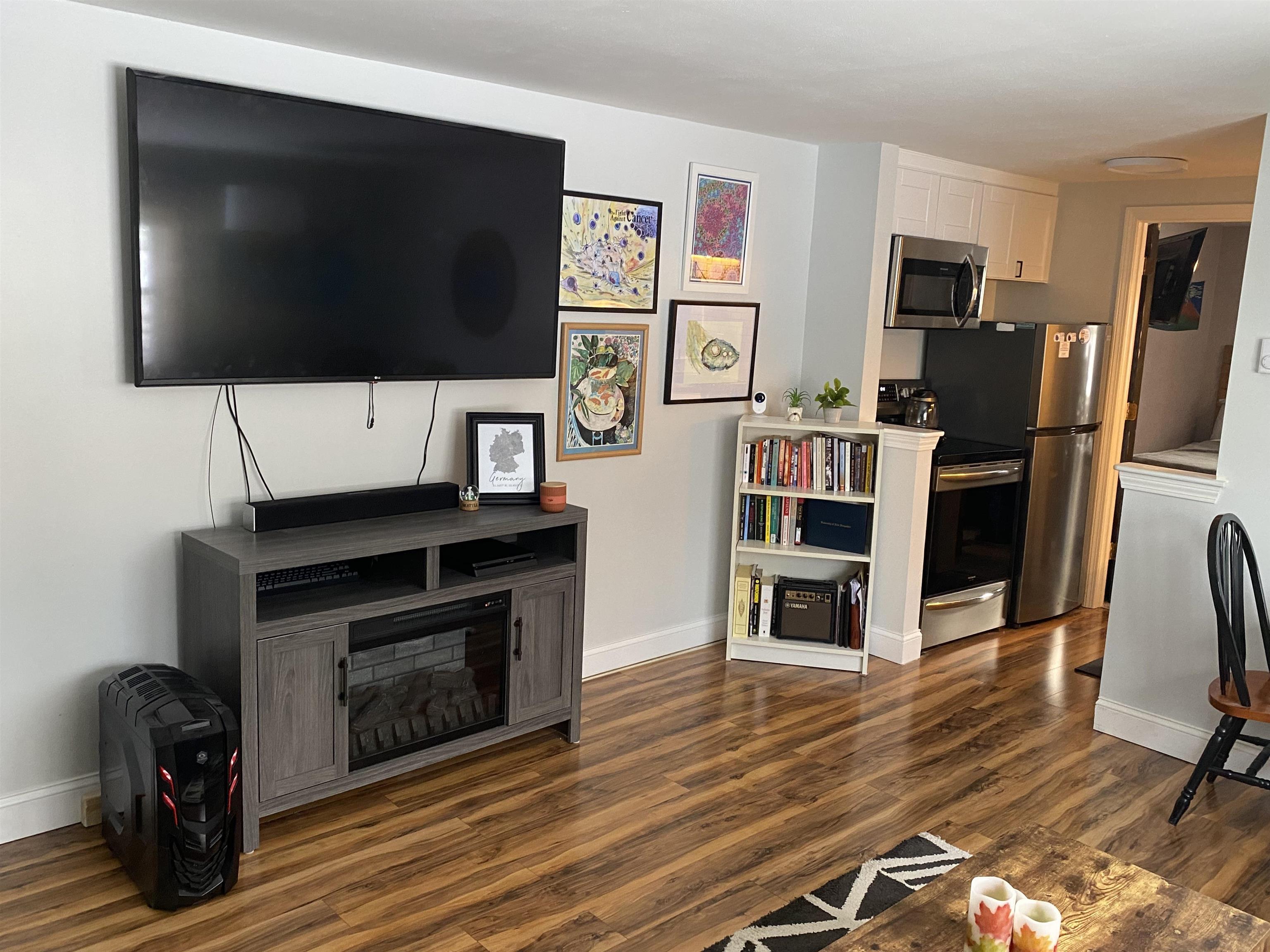 158 Cricket Brook Dover, NH 03820 - Photo 7 of 18