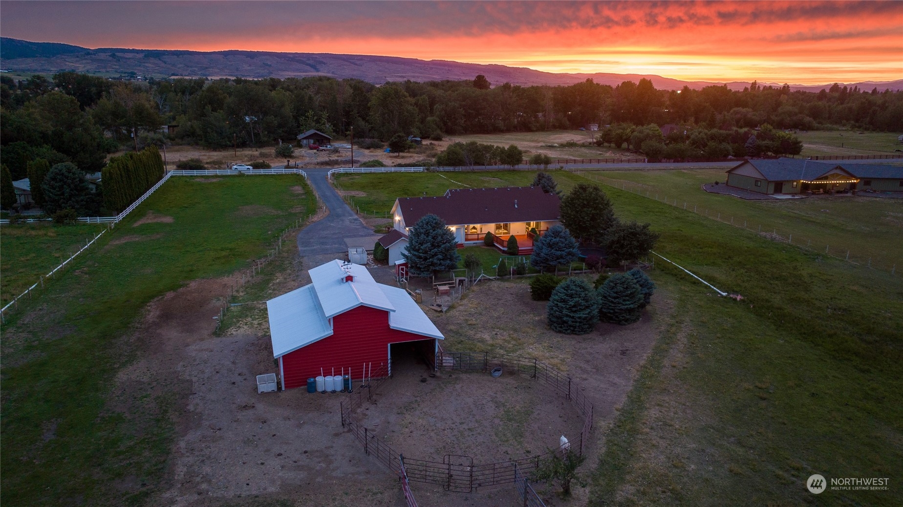 720 Klocke Road Ellensburg, WA 98926 - Photo 2 of 40 a view of a lake with a mountain in the background
