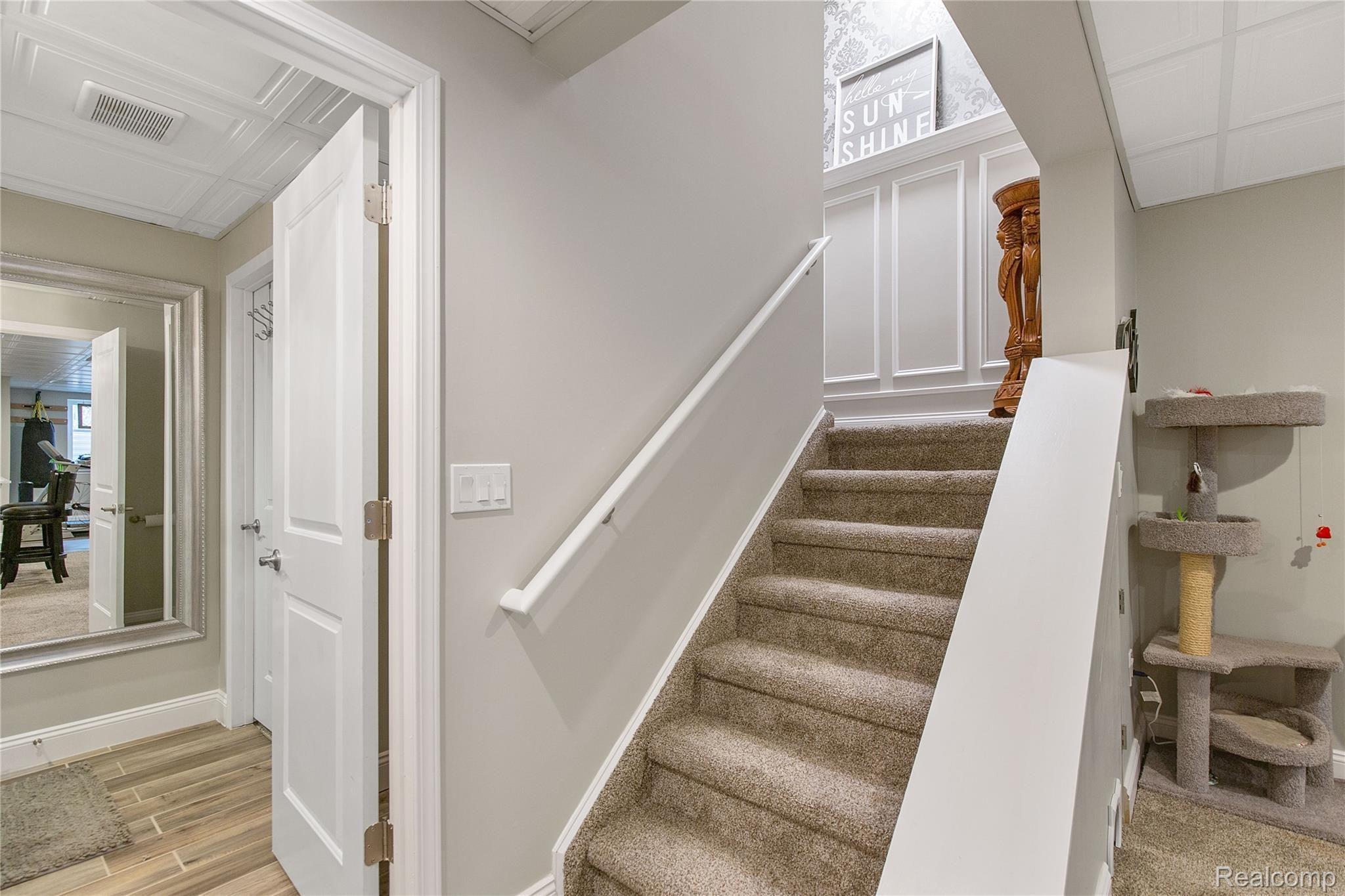 42929 Cardinal Way Novi, MI 48375 - Photo 36 of 46 31.jpg