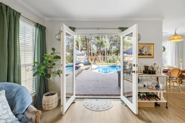 $724,900 | 851 Ramblewood Circle, Mount Pleasant, SC 29464