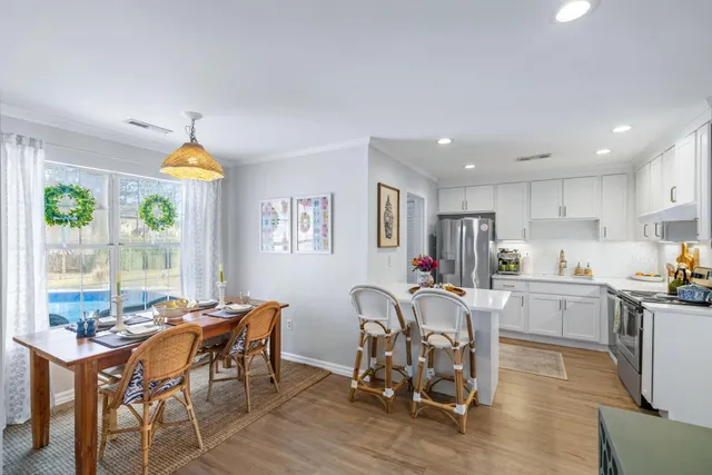 $724,900 | 851 Ramblewood Circle, Mount Pleasant, SC 29464