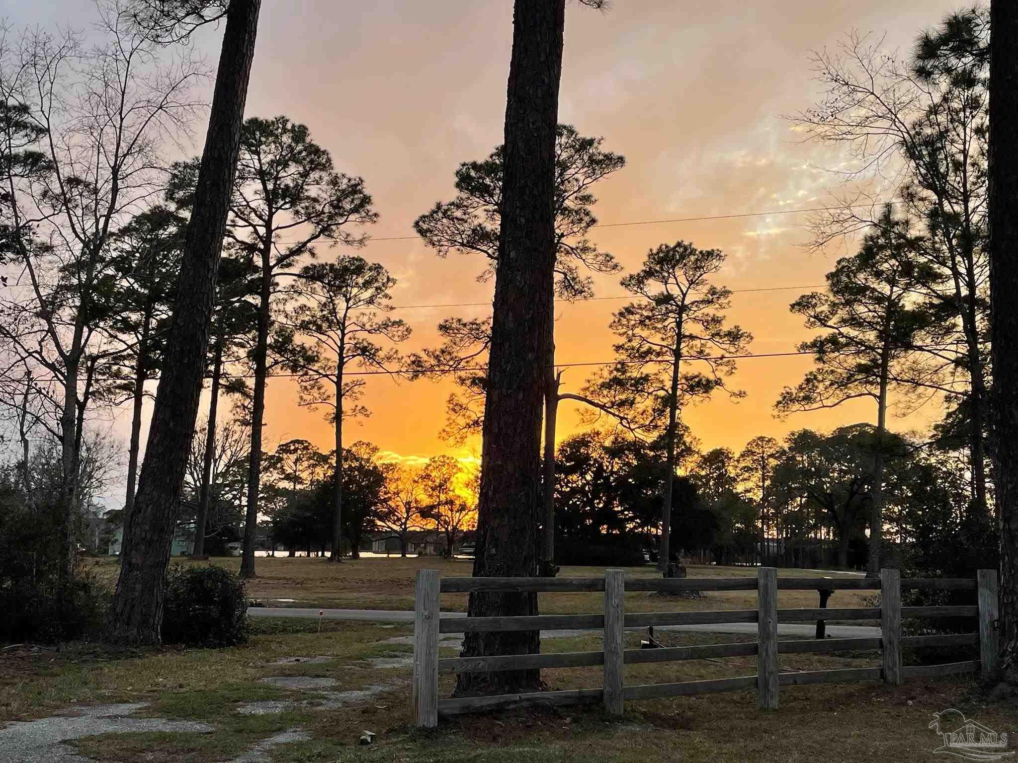 7524 Petersen Point Road Milton, FL 32583 - Photo 26 of 26 a view of park