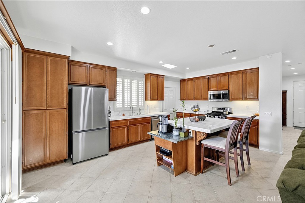 3601 Crevice Way Perris, CA 92570 - Photo 24 of 37