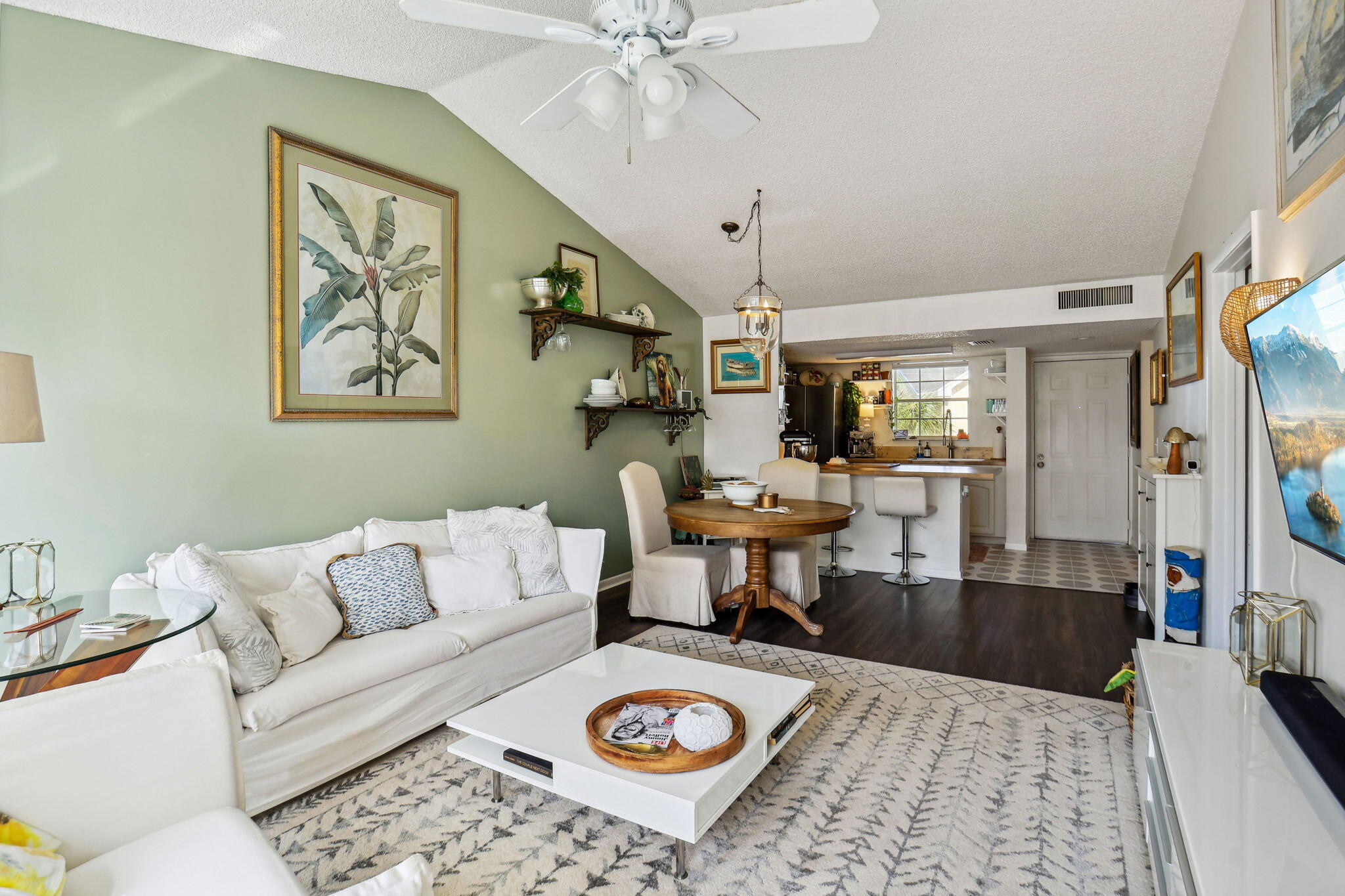 6323 La Costa Drive, Unit L Boca Raton, FL 33433 - Photo 11 of 29 25-web-or-mls-0E2A6335