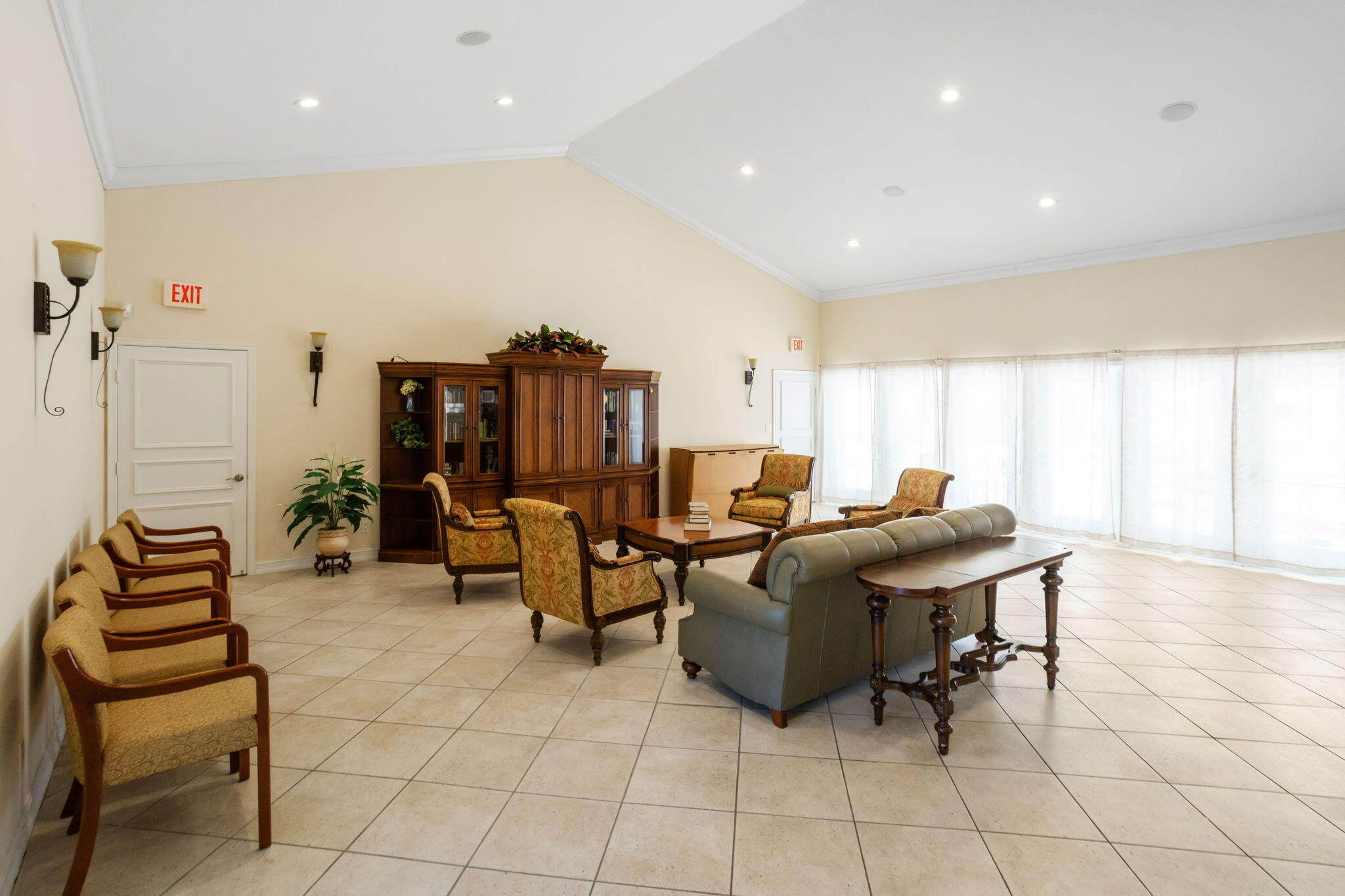 6323 La Costa Drive, Unit L Boca Raton, FL 33433 - Photo 25 of 29 10-web-or-mls-0E2A6390