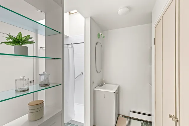 $995,000 | 133 Scraggle Point Road, St. George, ME 04859