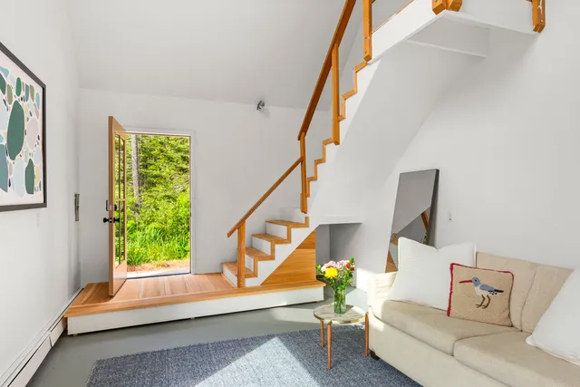 $995,000 | 133 Scraggle Point Road, St. George, ME 04859