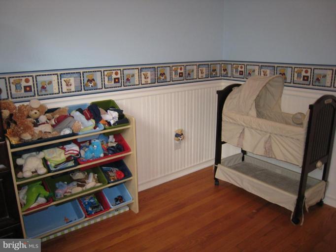 7527 June Street Springfield, VA 22150 - Photo 14 of 16 Bedroom #3
