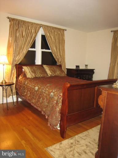 7527 June Street Springfield, VA 22150 - Photo 6 of 16 Master Bedroom #2