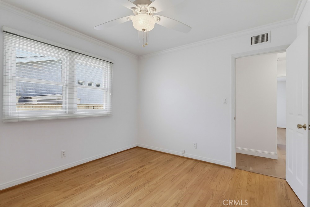 861 East Roxanne Way Long Beach, CA 90815 - Photo 28 of 44 Gallery Image 28