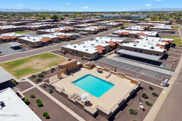 $250,000 | 501 West Tonopah Drive, Unit 6, Phoenix, AZ 85027