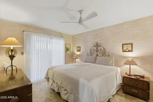 $250,000 | 501 West Tonopah Drive, Unit 6, Phoenix, AZ 85027