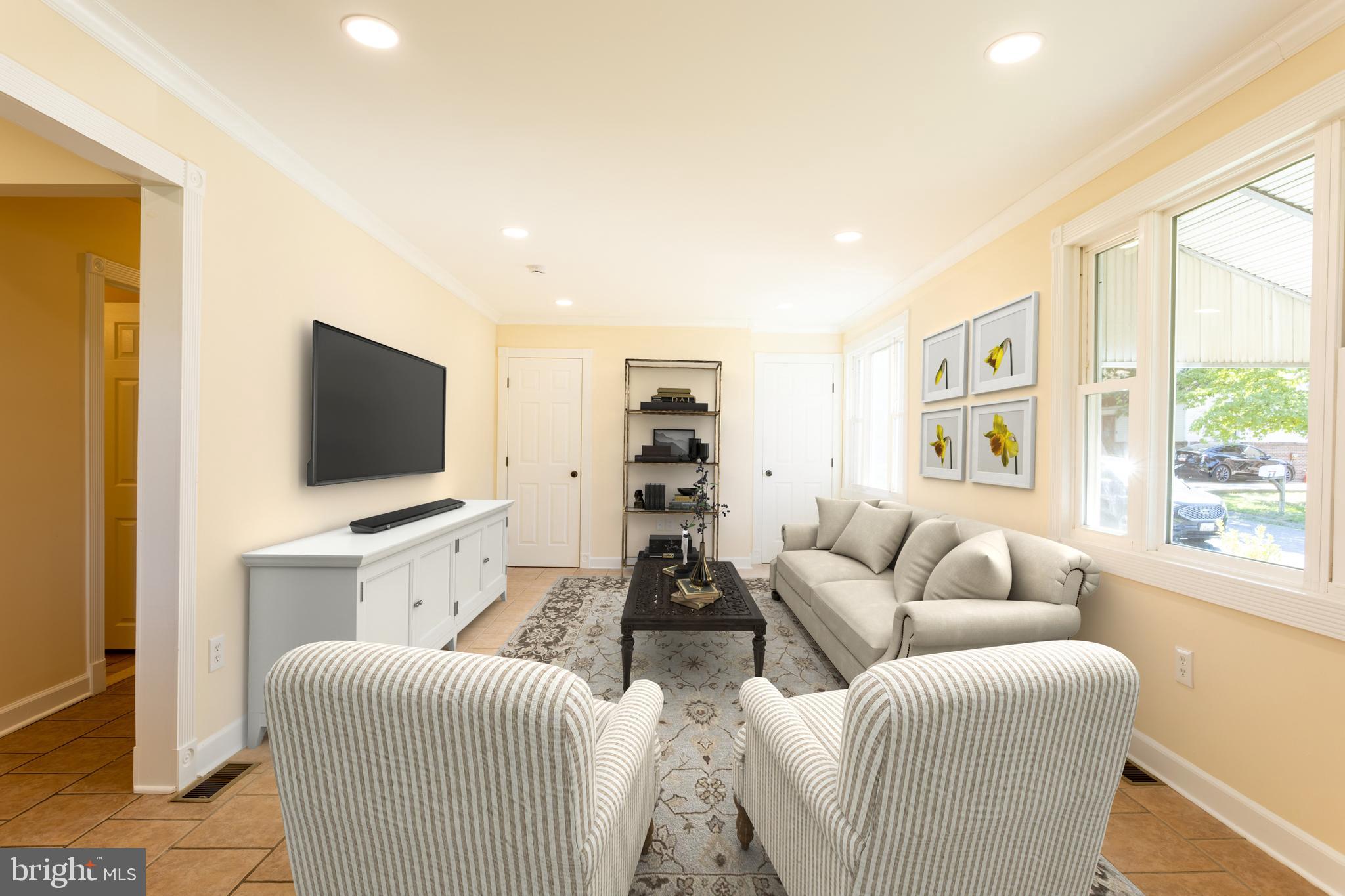 8102 Sumter Avenue Rosedale, MD 21237 - Photo 5 of 40 livingroom virtual