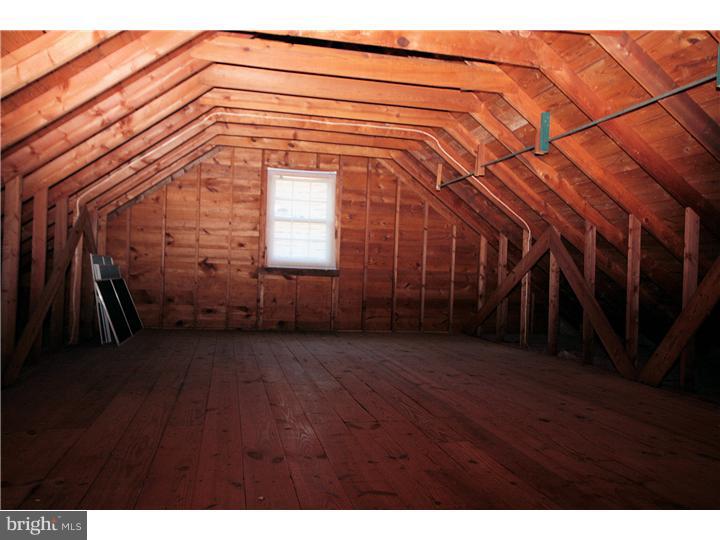 40 Hilltop Road Ewing, NJ 08638 - Photo 14 of 18