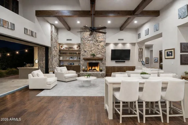 $1,999,500 | 4610 East Meadowview Drive, Gilbert, AZ 85298