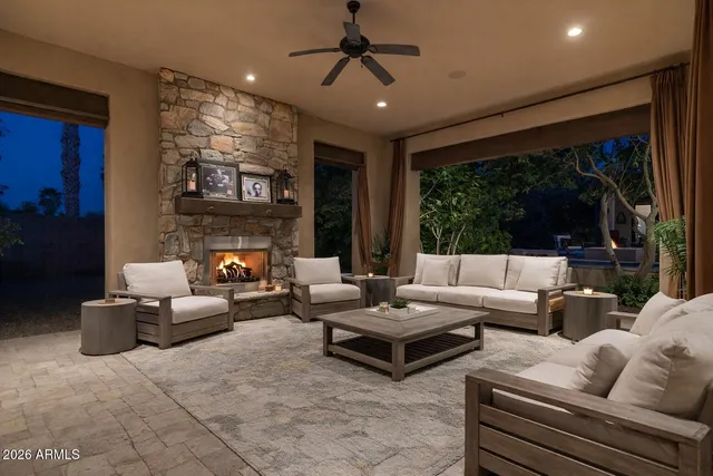 $1,999,500 | 4610 East Meadowview Drive, Gilbert, AZ 85298